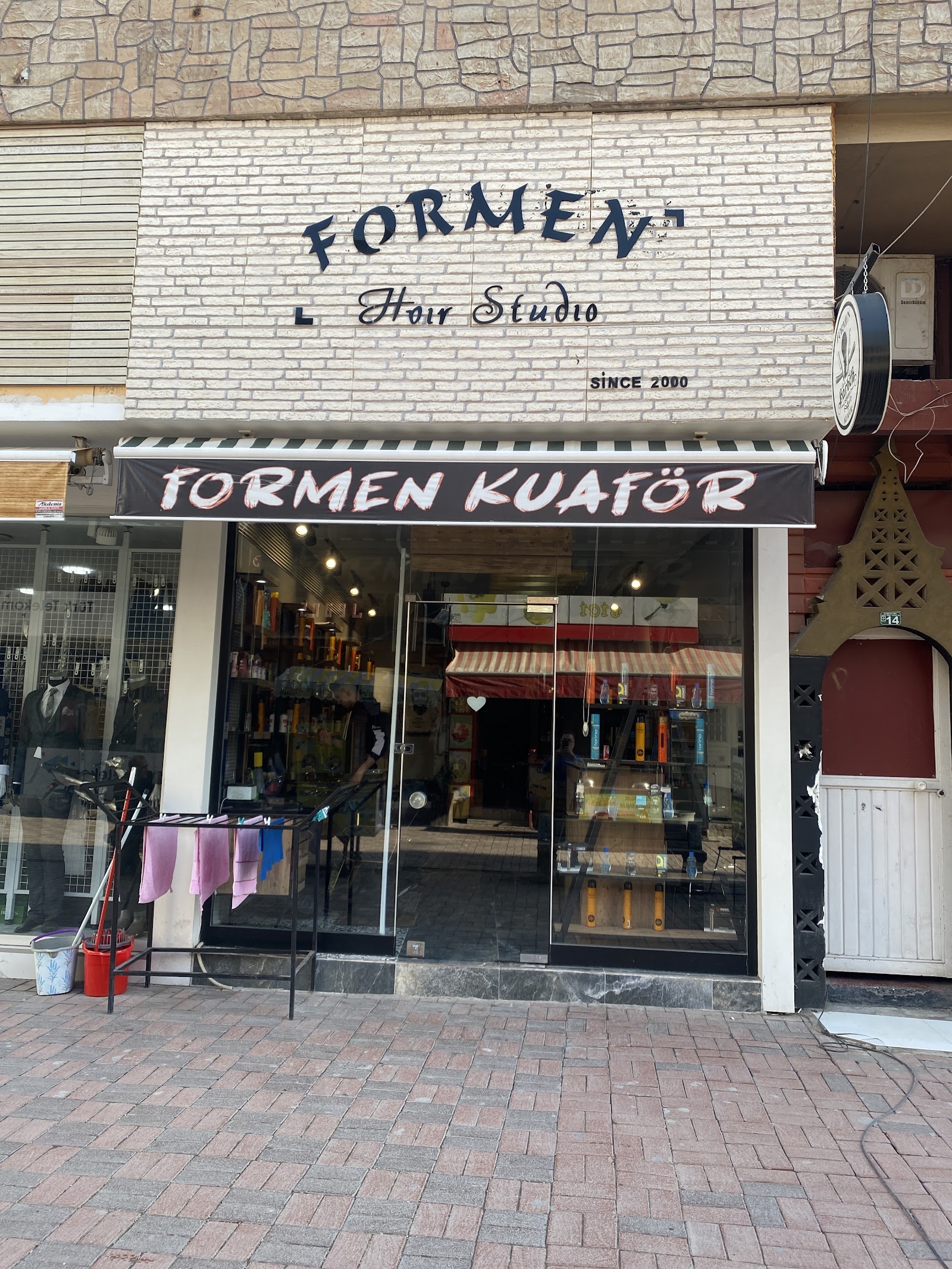 Formen (erkek)Kuaför salonu