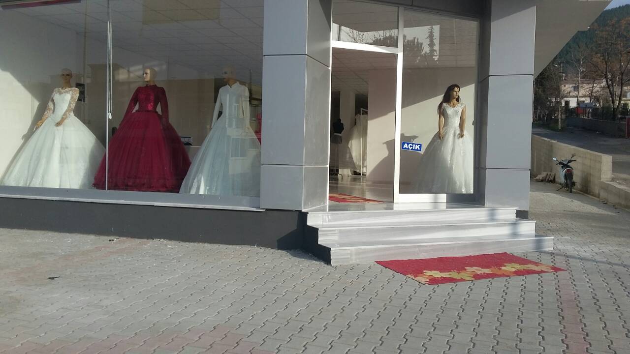 Özgem Moda Evi kır düğünü mekanı — Düziçi