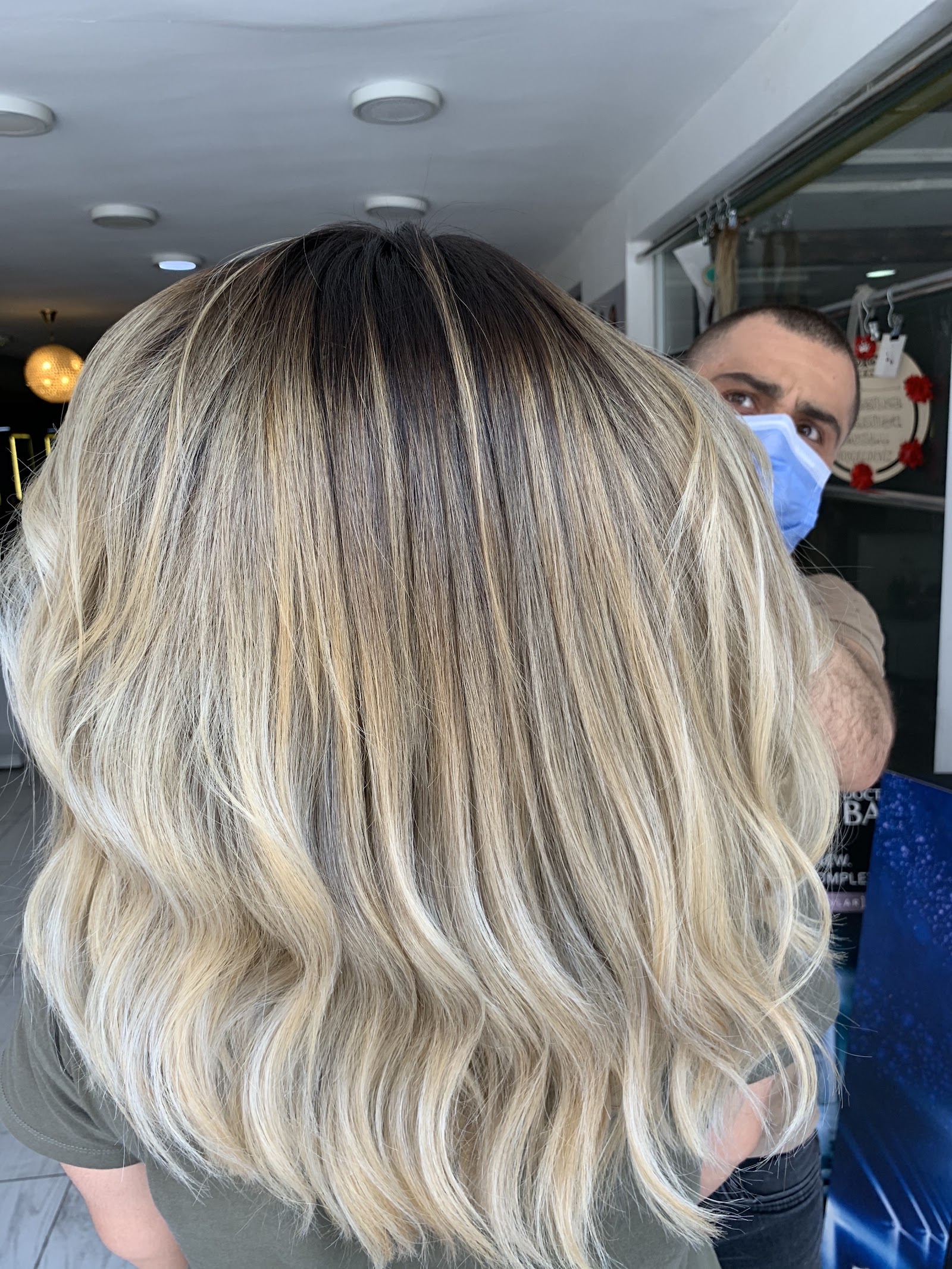 SALON ARTI