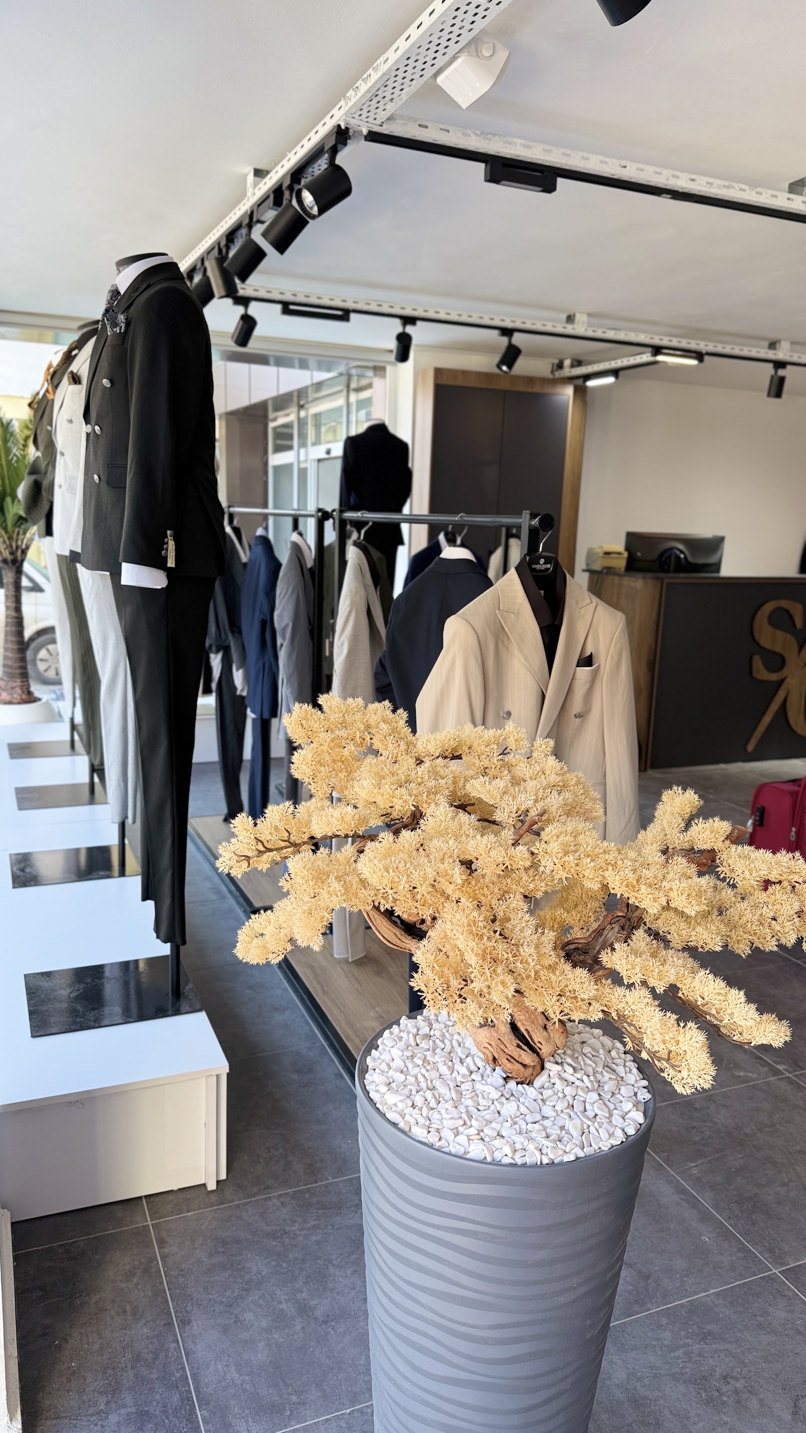 Selçuk Okuşlu Collection