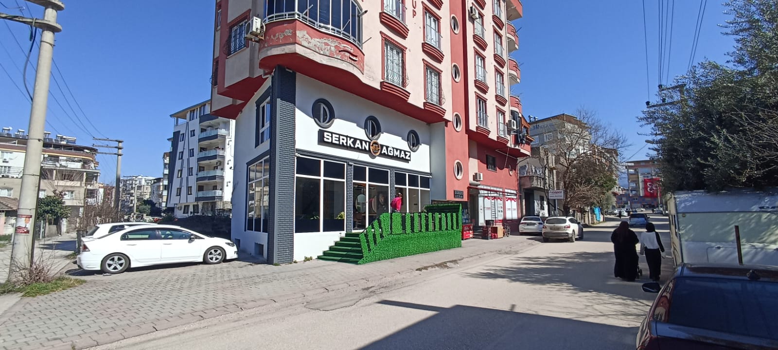SERKAN AGMAZ HAİR ARTİST